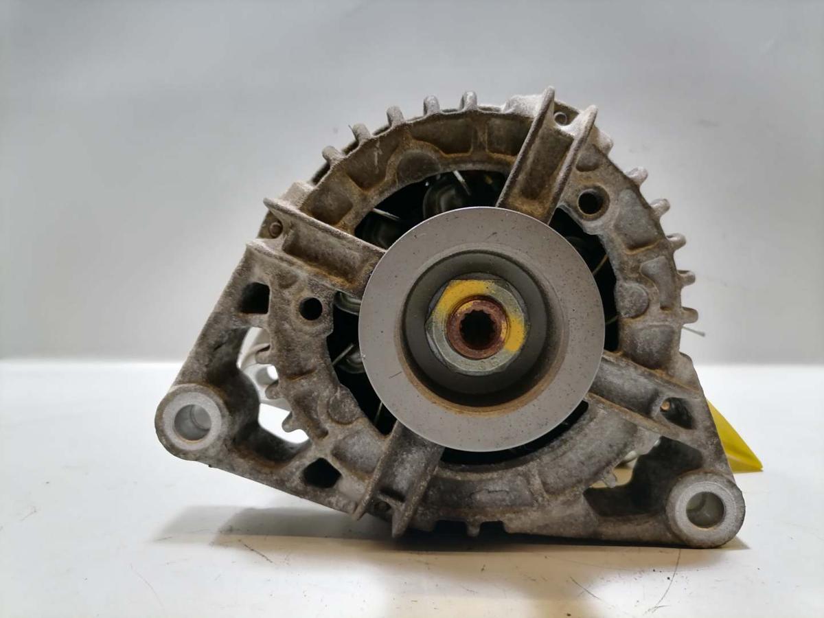 Opel Corsa C original Lichtmaschine Generator 1.0 43kw Bj.2001 Opel Corsa C original Lichtmaschine Generator 1.0 43kw Bj.2001